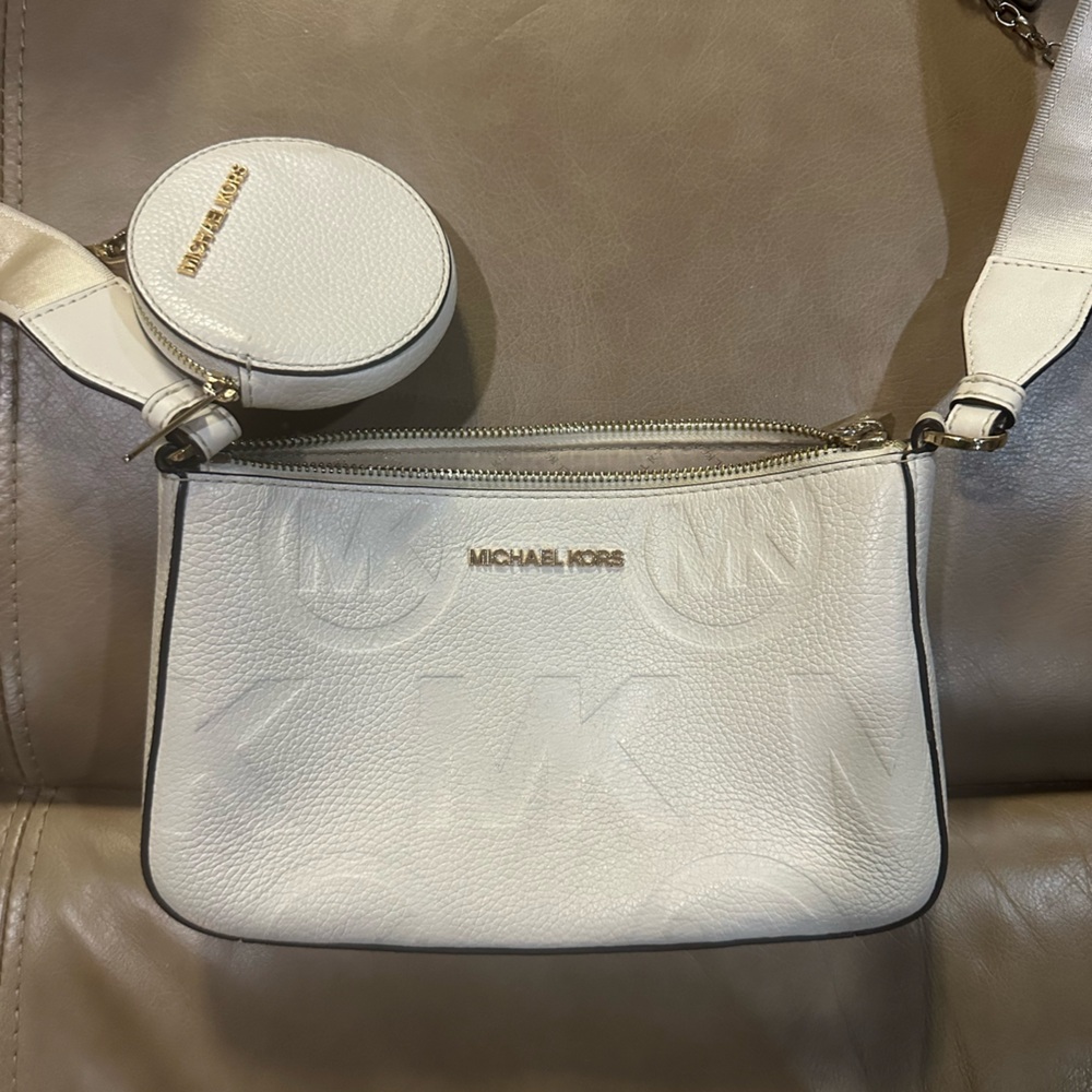 Michael Kors White Crossbody Bag with Coin Pouch
